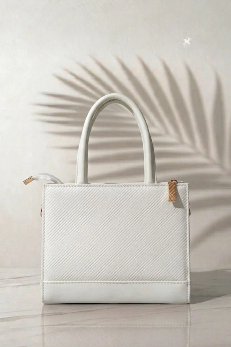 ZS Pearl Hand Bag - Image 3